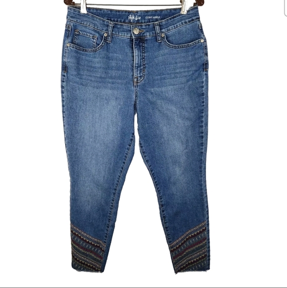 Style & Co. Denim - Style & Co. Women's Size 10 Curvy Fit Ankle Embroidered Retro Raw Hem Jeans